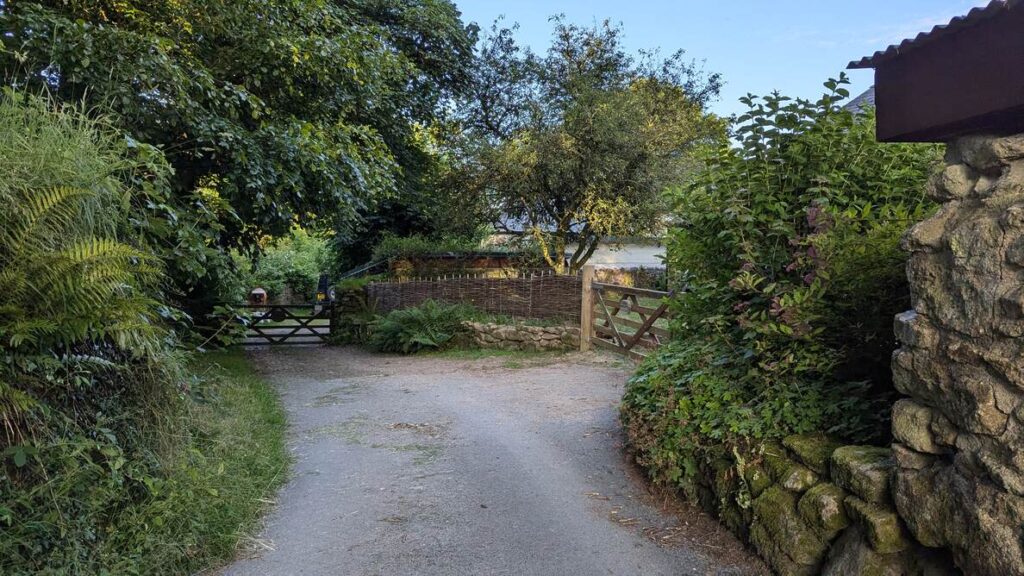 Lower Meripit, Ancient Tenement | Dartefacts